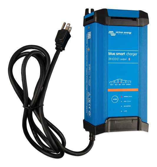 Blue Smart IP22 Charger 24/12(1)